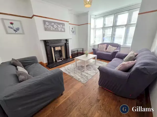 6-bedroom student house at 3 Hillside Avenue, Exeter, DEVON EX4 4NW