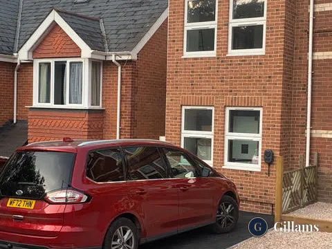 5 bed house - 64a Danes Road Exeter