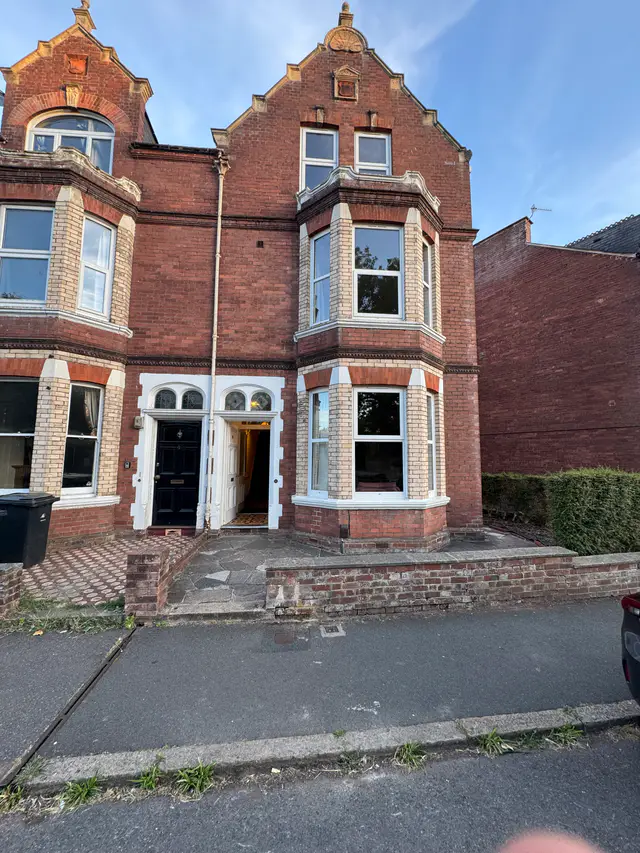 7-bedroom student house at 10 Queens Crescent, Exeter, Devon