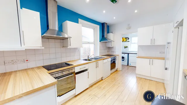 7-bedroom student house at 4 Archibald Road Exeter